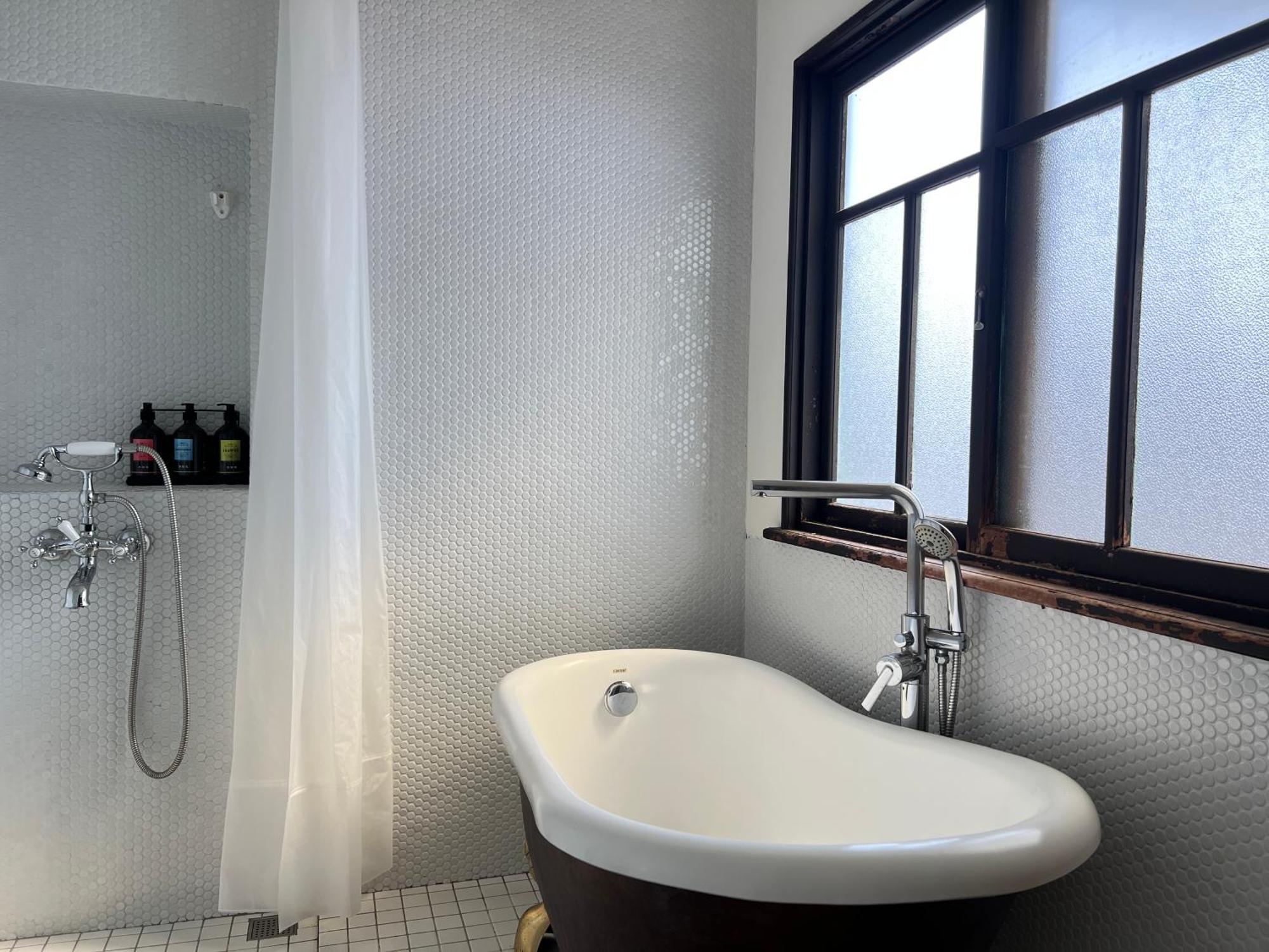 Your Fun Apartment Tainan Exterior foto